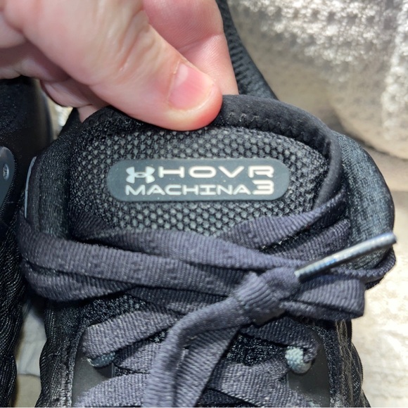 Under Armour HOVR Machina 3 Clone UA Black White Men Road Running 3026729-003 - Picture 5 of 9